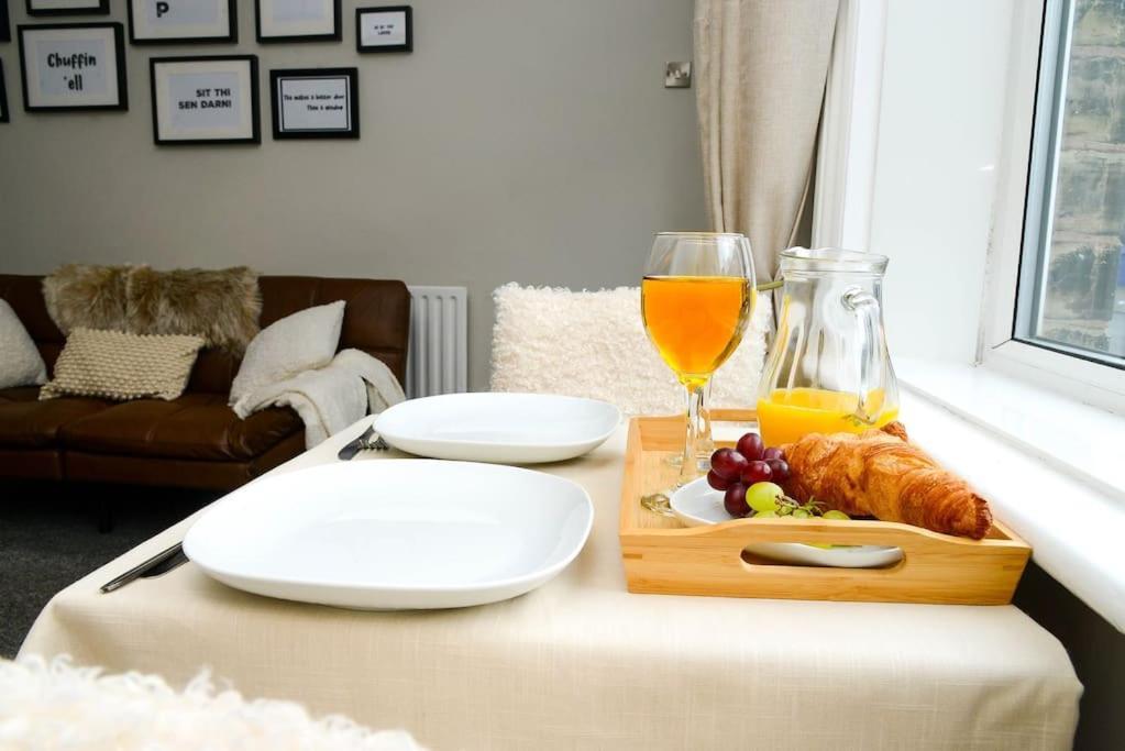 Apartament Delightful 2 Bed Town Centre House, Sleeps 4 Barnsley Zewnętrze zdjęcie