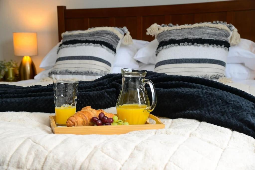 Apartament Delightful 2 Bed Town Centre House, Sleeps 4 Barnsley Zewnętrze zdjęcie
